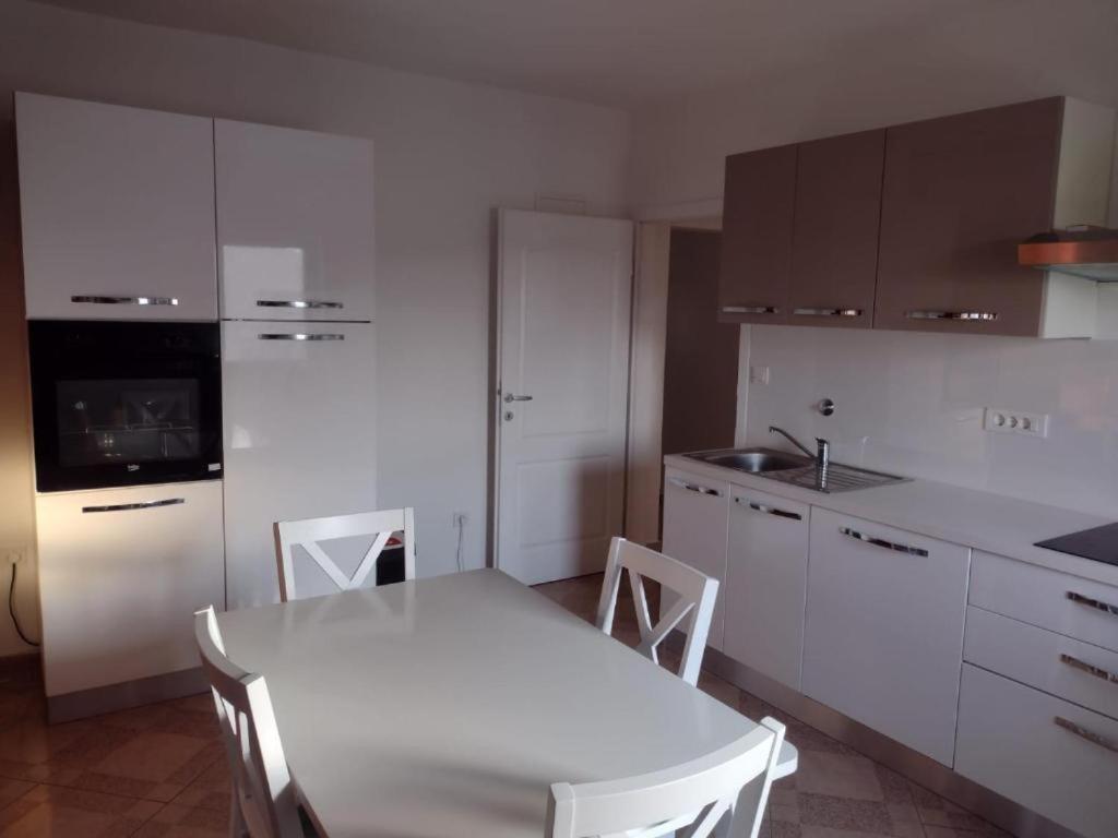 Gordana Apartmani Ljubac  Exterior photo